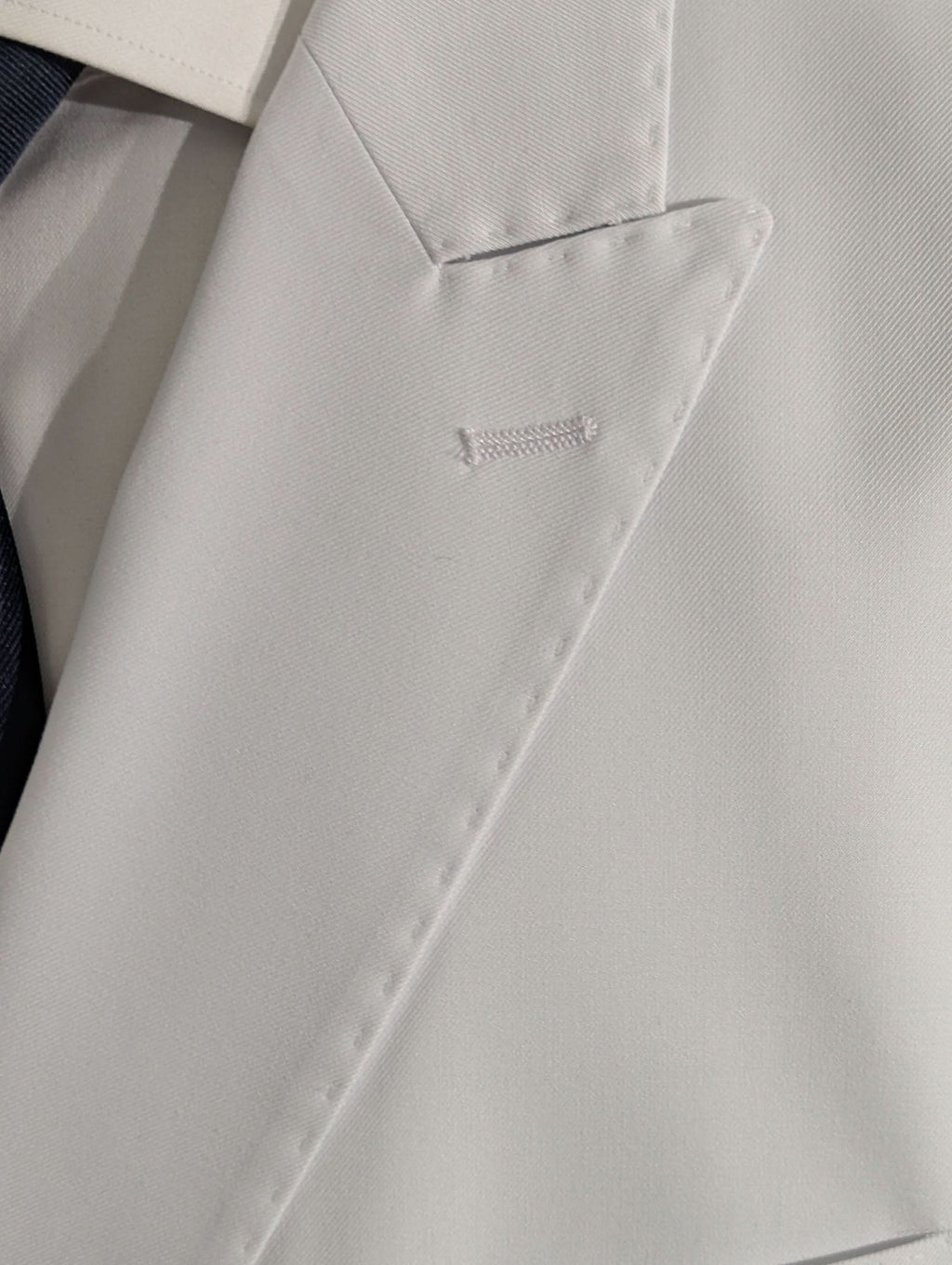 Men's Solid White Double Breasted Suit – view 6